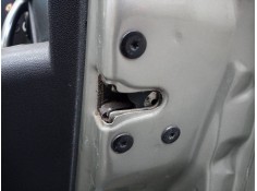 Recambio de cerradura puerta delantera derecha para dacia duster ambiance 4x2 referencia OEM IAM   