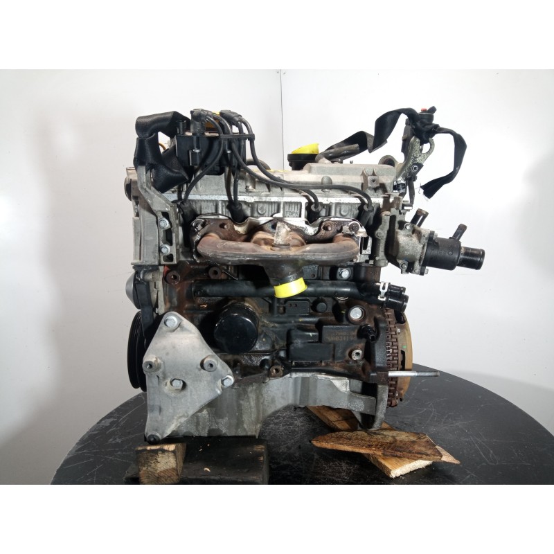 Recambio de motor completo para dacia sandero laureate referencia OEM IAM K7M818  