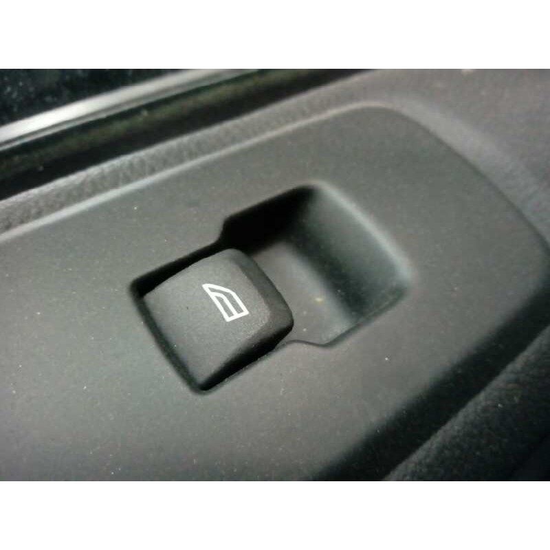 Recambio de mando elevalunas trasero izquierdo para land rover discovery 4 tdv6 se referencia OEM IAM   