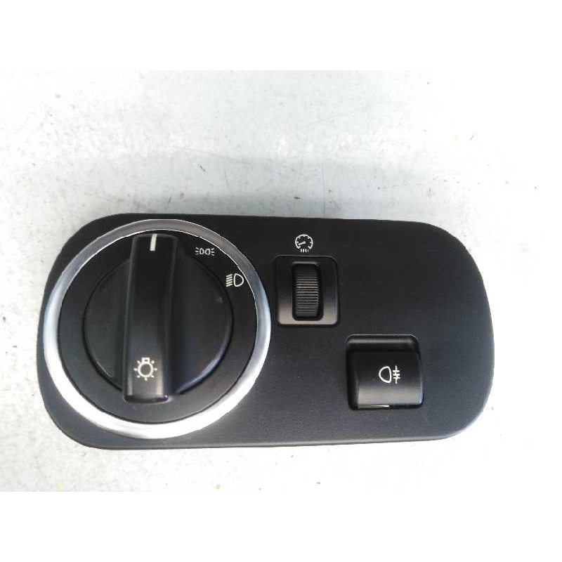 Recambio de mando luces para land rover discovery 4 tdv6 se referencia OEM IAM E0201044 AH2213A024BC 