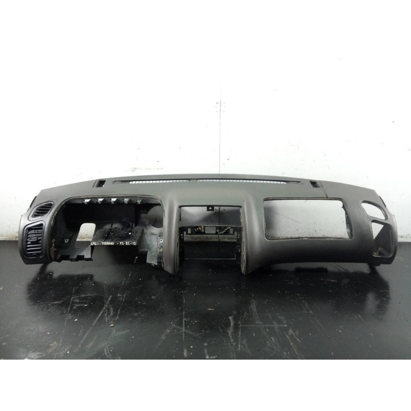 Recambio de salpicadero para nissan terrano/terrano.ii (r20) luxury referencia OEM IAM   