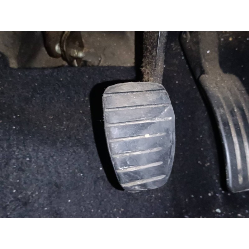 Recambio de pedal freno para dacia duster laureate 4x2 referencia OEM IAM   