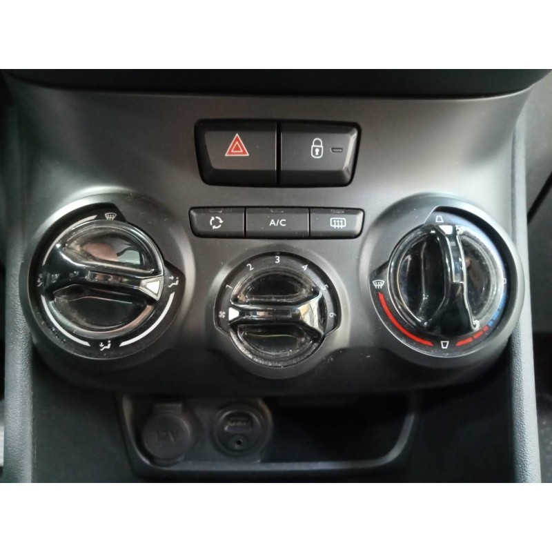 Recambio de mando calefaccion / aire acondicionado para peugeot 208 active referencia OEM IAM   