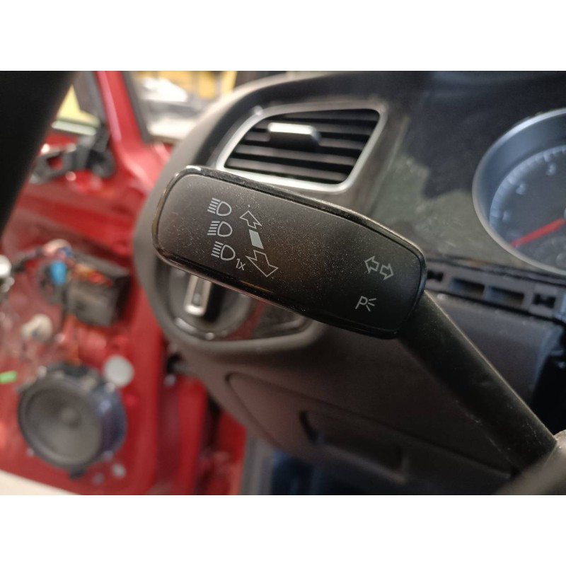 Recambio de mando intermitentes para volkswagen golf vii lim. (5g1) highline bluemotion referencia OEM IAM   