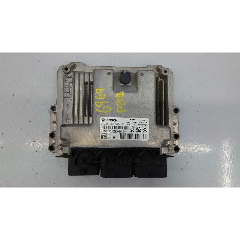 Recambio de centralita motor uce para peugeot 208 access referencia OEM IAM 9807886180 0281030545 