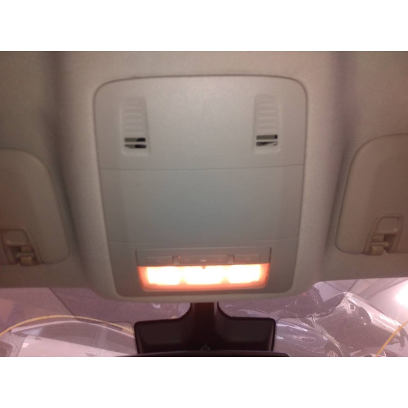 Recambio de luz interior para opel insignia sports tourer cosmo referencia OEM IAM   