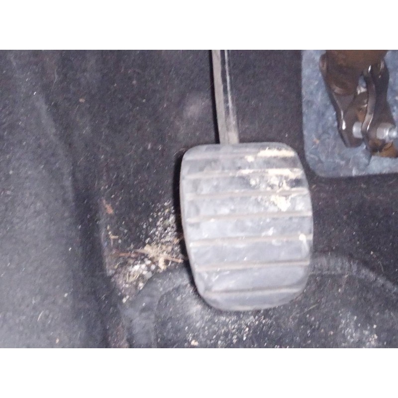 Recambio de pedal embrague para dacia logan ii ambiance referencia OEM IAM   