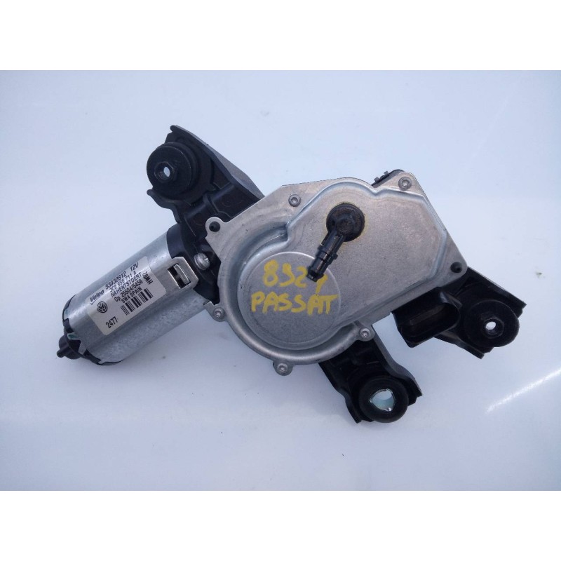 Recambio de motor limpia trasero para volkswagen passat variant (3c5) advance referencia OEM IAM 53032812  