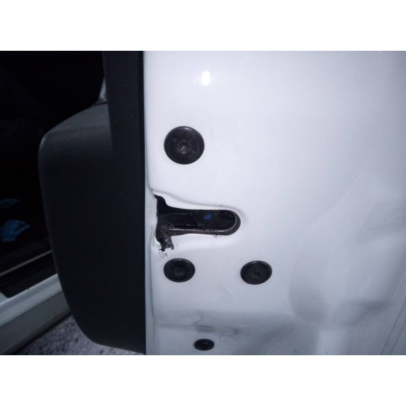 Recambio de cerradura puerta delantera derecha para dacia duster ambiance 4x2 referencia OEM IAM   