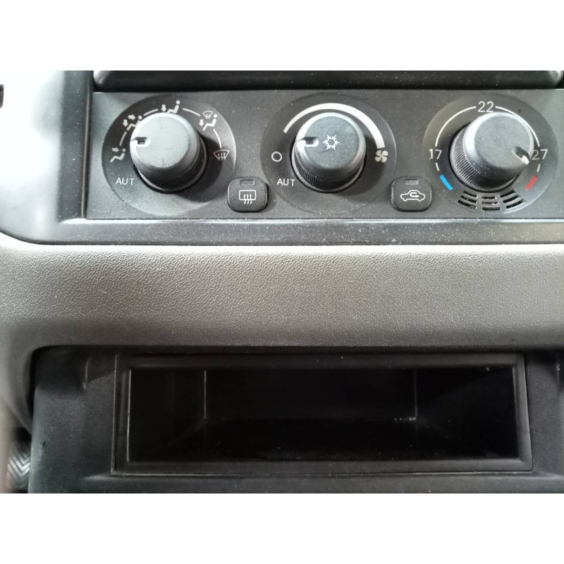 Recambio de mando climatizador para mitsubishi montero (v60/v70) glx referencia OEM IAM   