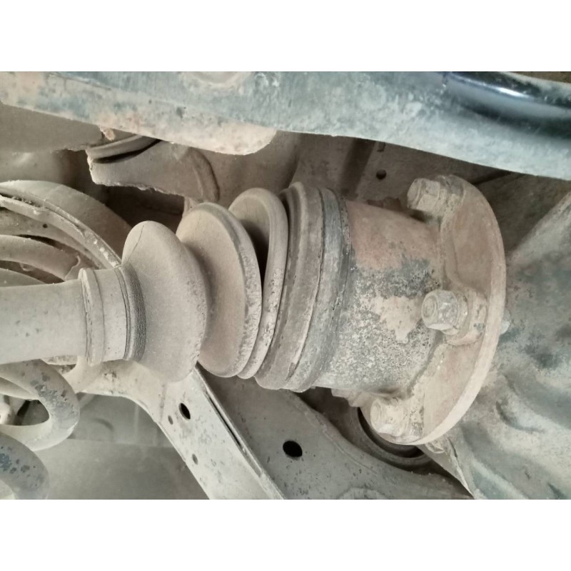 Recambio de transmision trasera derecha para mitsubishi montero (v60/v70) glx referencia OEM IAM   