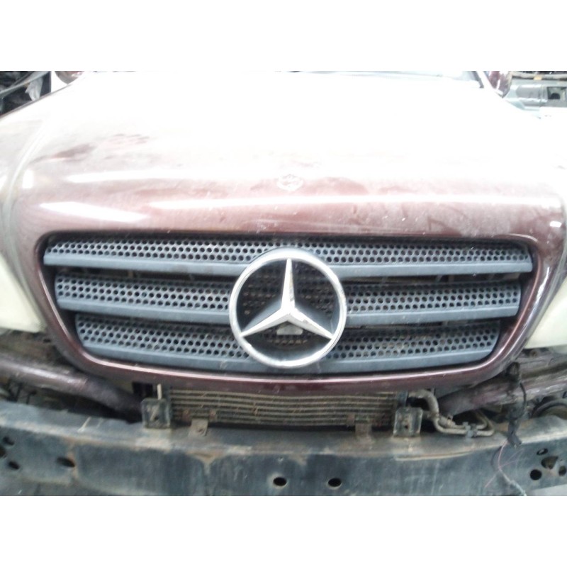 Recambio de rejilla delantera para mercedes clase m (w163) 270 cdi (163.113) referencia OEM IAM   