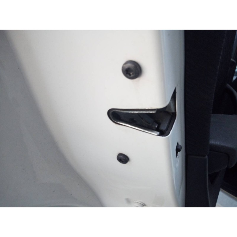 Recambio de cerradura puerta trasera izquierda para bmw x1 (e84) sdrive 18d referencia OEM IAM   