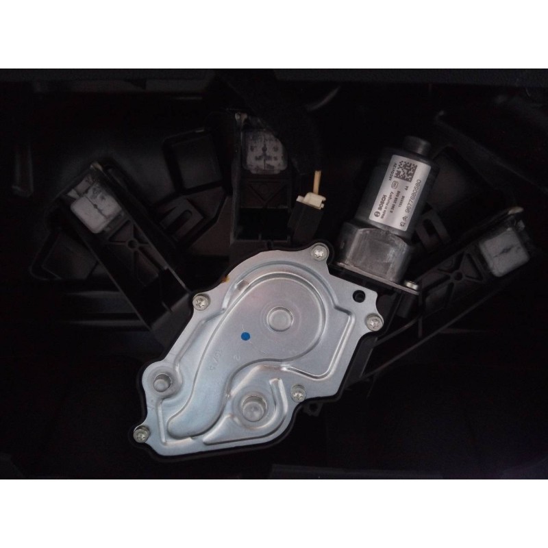 Recambio de motor limpia trasero para citroen c4 grand picasso attraction referencia OEM IAM 9677680580  