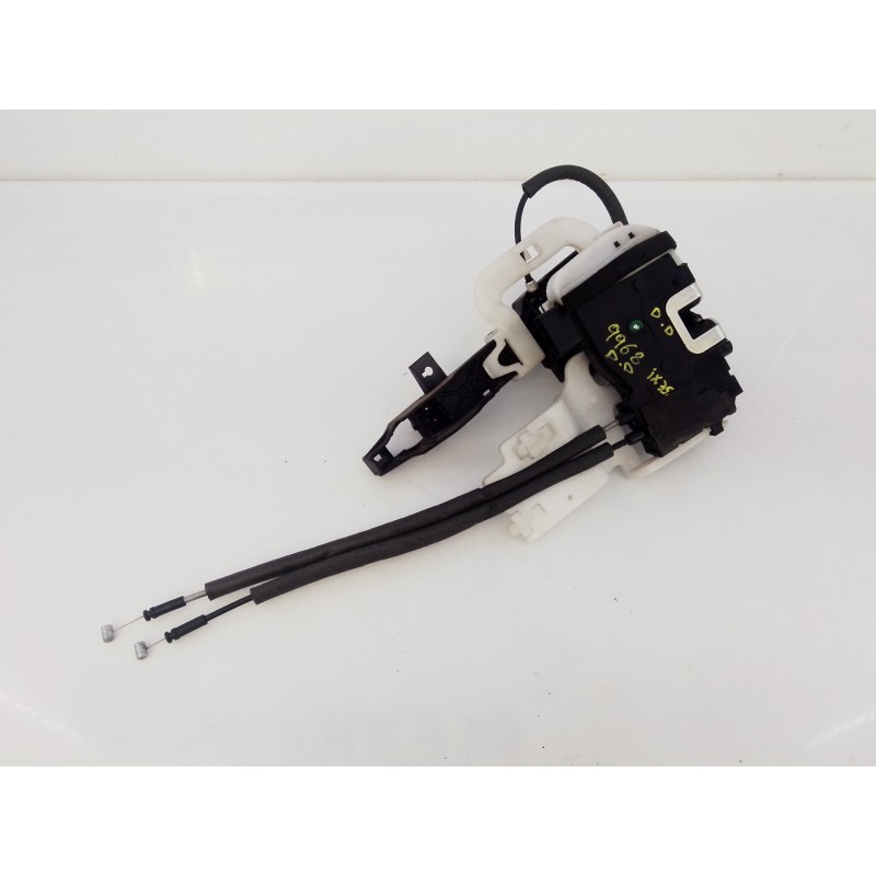 Recambio de cerradura puerta delantera derecha para hyundai ix35 style 2wd referencia OEM IAM 813202Y000  