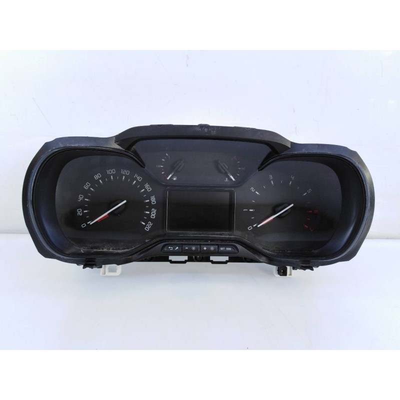 Recambio de cuadro instrumentos para toyota proace verso compact family referencia OEM IAM 9842413280 SN31079016 