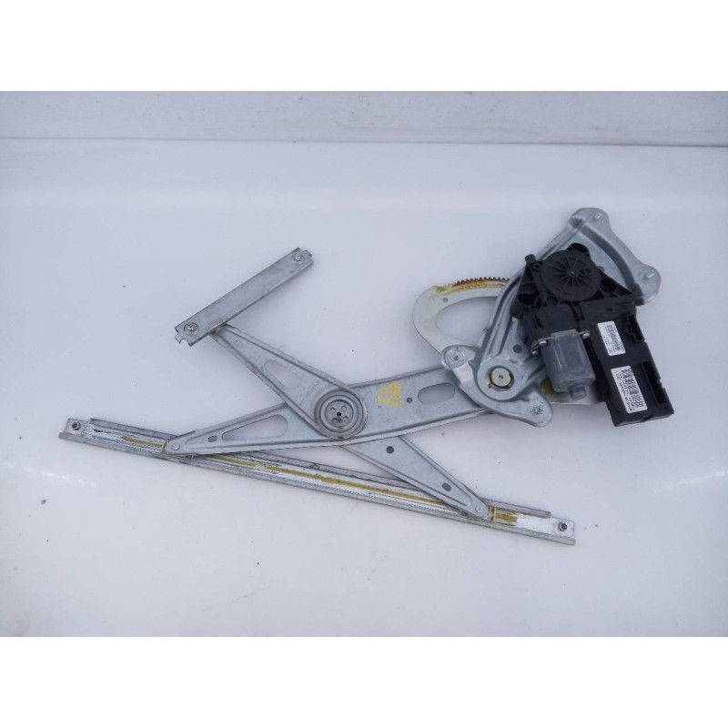 Recambio de elevalunas delantero izquierdo para renault scenic iii dynamique referencia OEM IAM 807319718R 968431100 