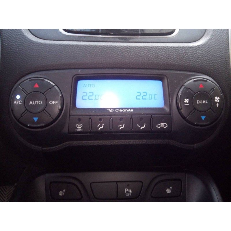 Recambio de mando climatizador para hyundai ix35 style 2wd referencia OEM IAM   