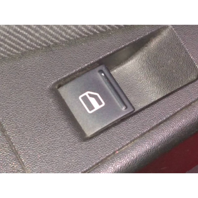 Recambio de mando elevalunas trasero izquierdo para seat leon (1p1) reference referencia OEM IAM   