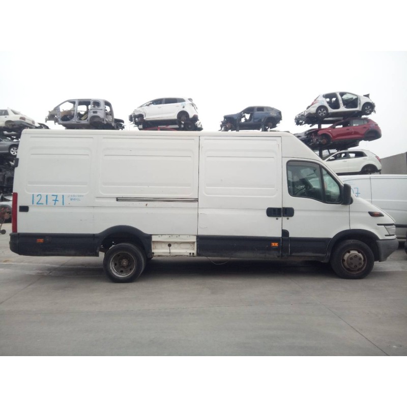 iveco daily caja abierta del año 2009