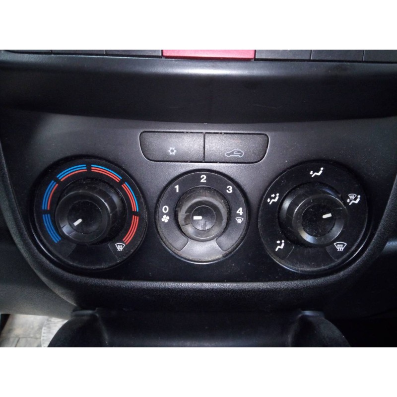 Recambio de mando calefaccion / aire acondicionado para opel combo d kasten l2h1 2,4t referencia OEM IAM   