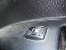 Recambio de mando elevalunas delantero derecho para opel combo d kasten l2h1 2,4t referencia OEM IAM   