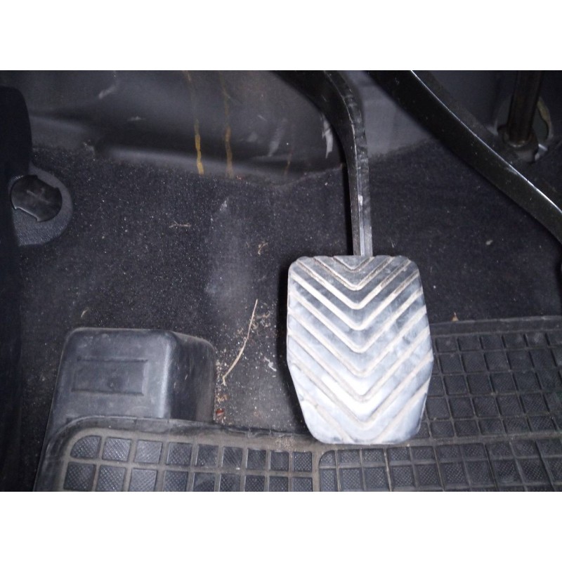 Recambio de pedal embrague para chrysler jeep patriot limited referencia OEM IAM   