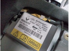 Recambio de centralita airbag para dacia sandero laureate referencia OEM IAM 8201163278 28404796033 