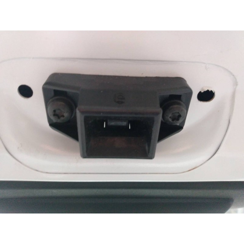 Recambio de cerradura maletero / porton para dacia sandero laureate referencia OEM IAM   