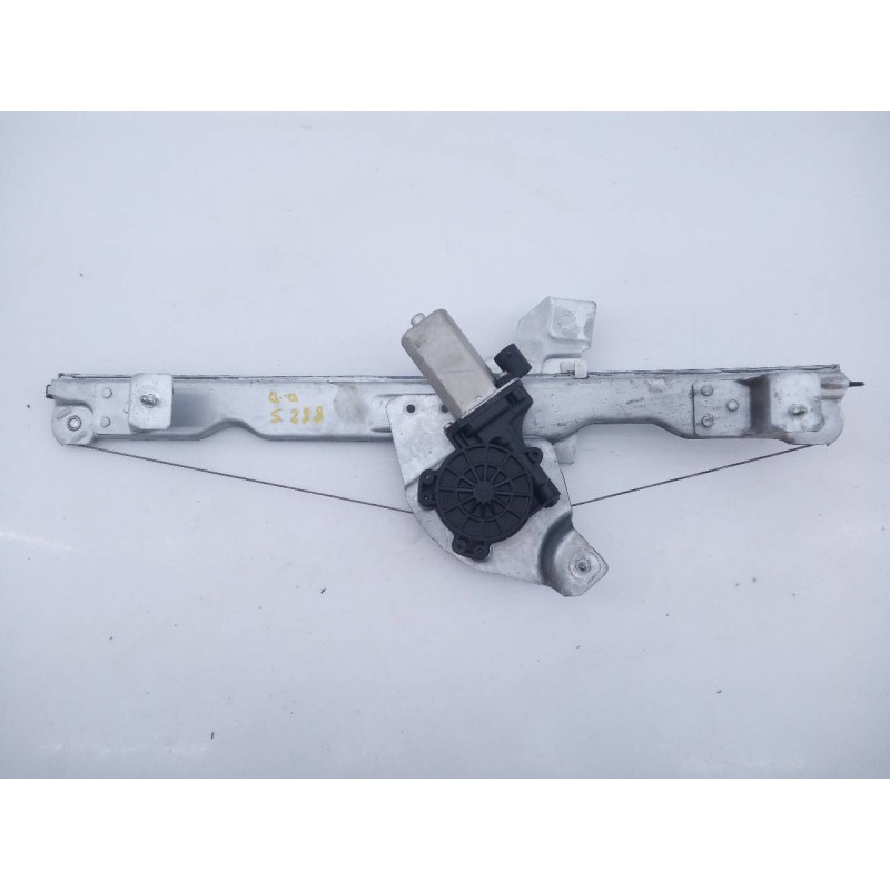 Recambio de elevalunas delantero derecho para dacia sandero laureate referencia OEM IAM 3N34436 128000B42K 