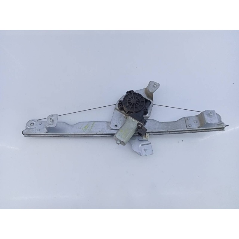 Recambio de elevalunas delantero izquierdo para dacia sandero laureate referencia OEM IAM 8200733829E  