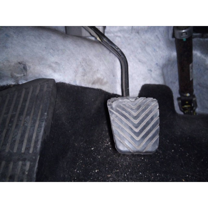 Recambio de pedal embrague para kia cee´d sporty wagon drive referencia OEM IAM   