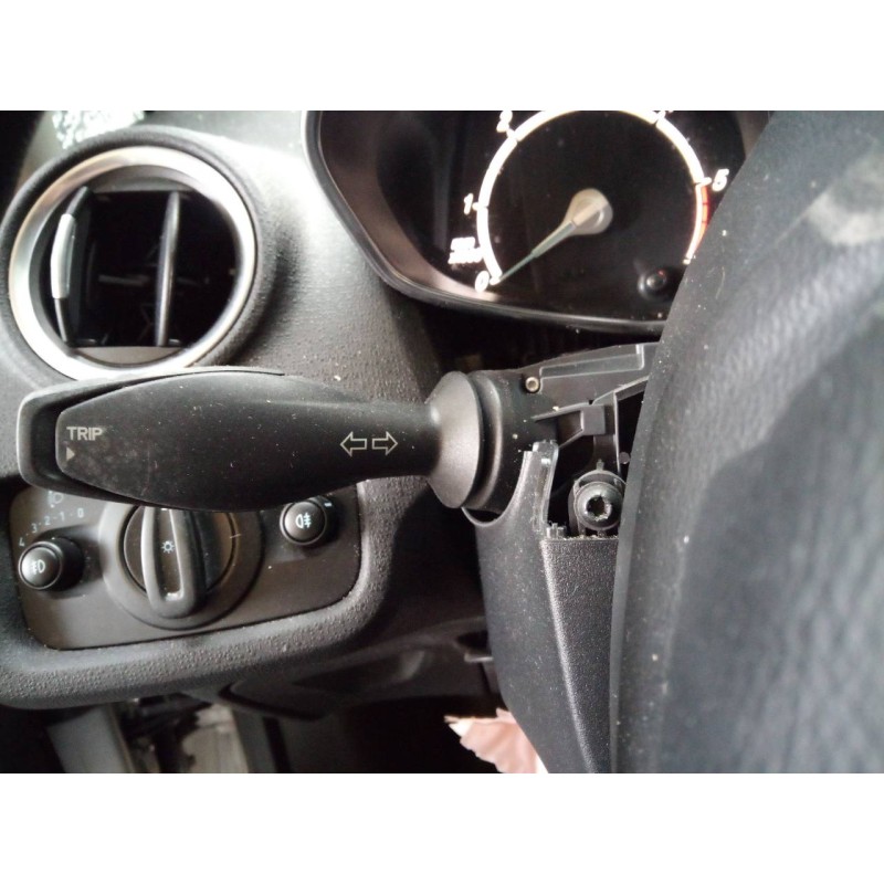 Recambio de mando intermitentes para ford fiesta (ccn) trend referencia OEM IAM   