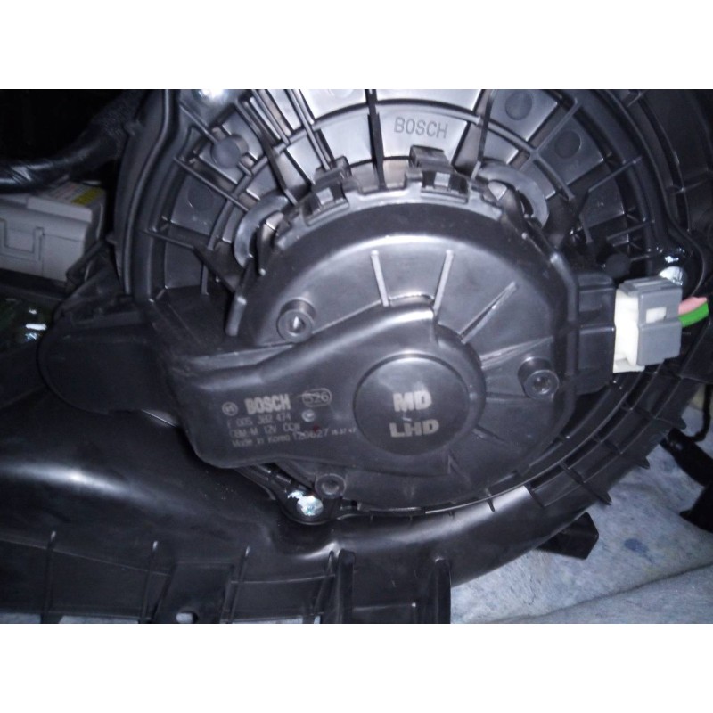 Recambio de ventilador calefaccion para kia cee´d sporty wagon drive referencia OEM IAM F00S3B2474  