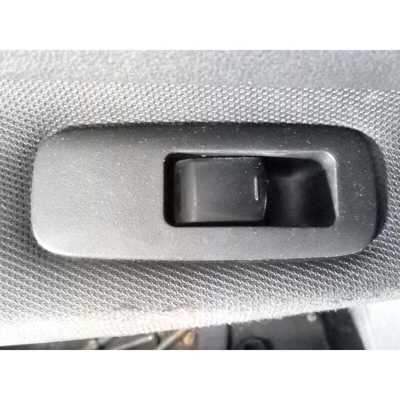 Recambio de mando elevalunas trasero izquierdo para nissan qashqai+2 (jj10) visia referencia OEM IAM   