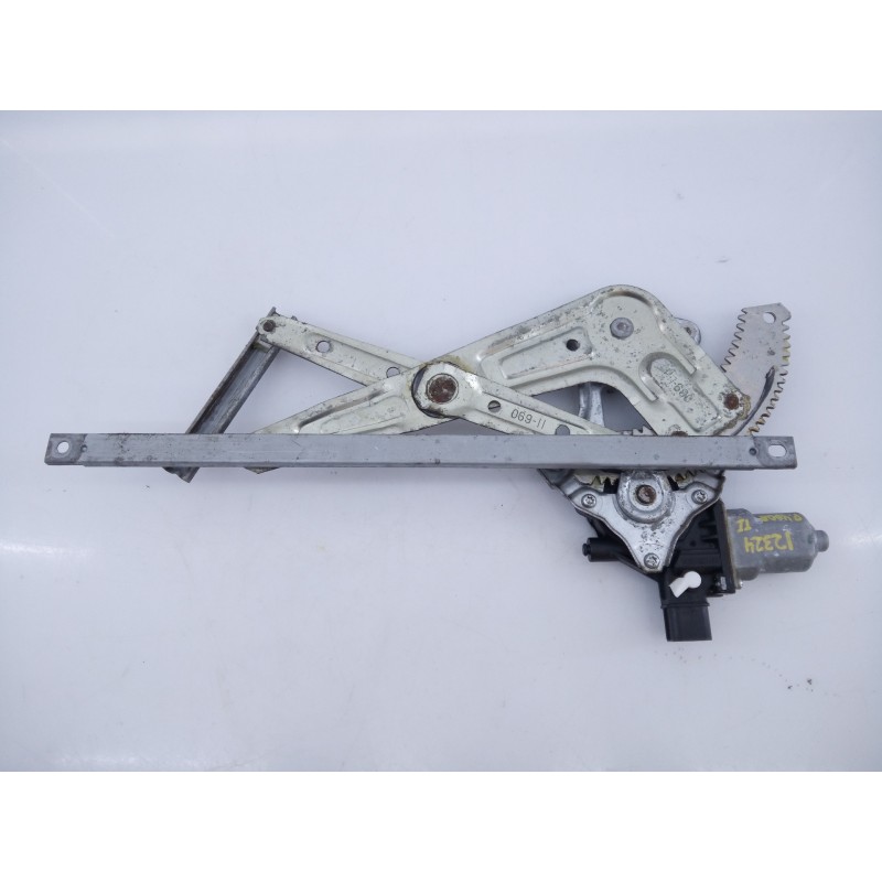 Recambio de elevalunas trasero izquierdo para peugeot 4008 allure referencia OEM IAM 5713A258  