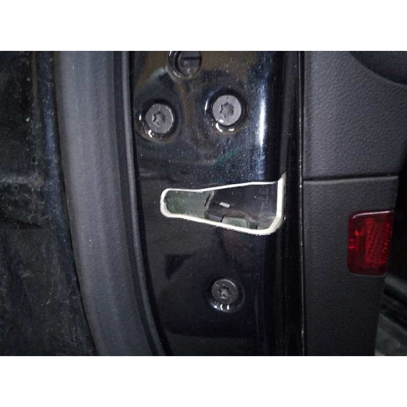 Recambio de cerradura puerta delantera izquierda para ford focus turn. business referencia OEM IAM 2070970  