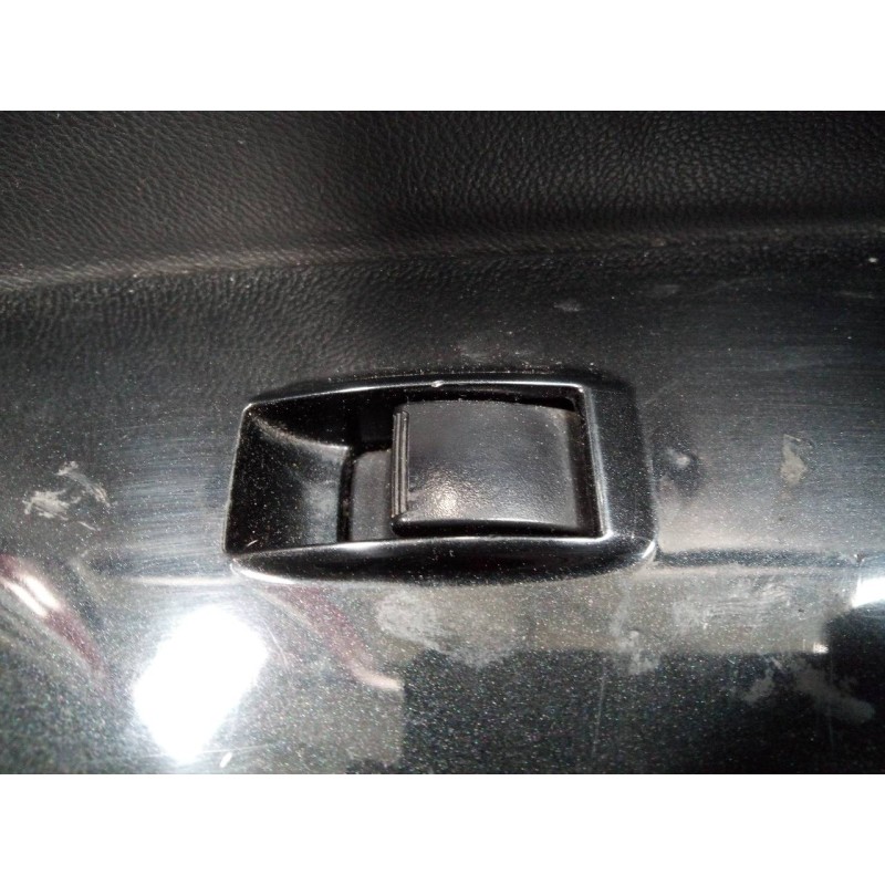 Recambio de mando elevalunas trasero derecho para peugeot 4008 allure referencia OEM IAM   