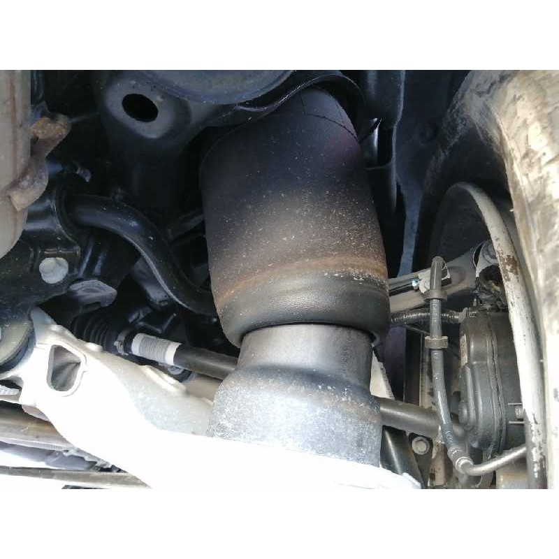 Recambio de amortiguador trasero derecho para land rover discovery 5 td6 hse referencia OEM IAM   