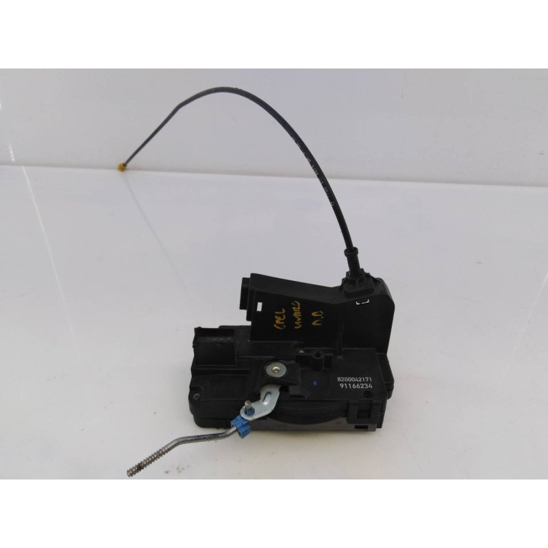 Recambio de cerradura puerta delantera derecha para opel vivaro referencia OEM IAM 82000042171 91166234 