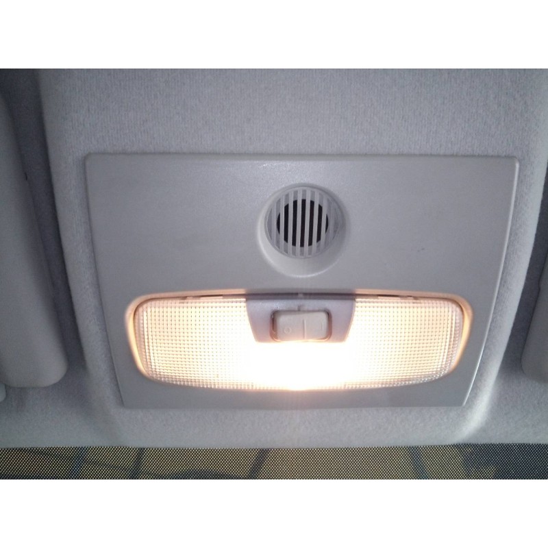 Recambio de luz interior para ford fiesta (cb1) trend referencia OEM IAM   