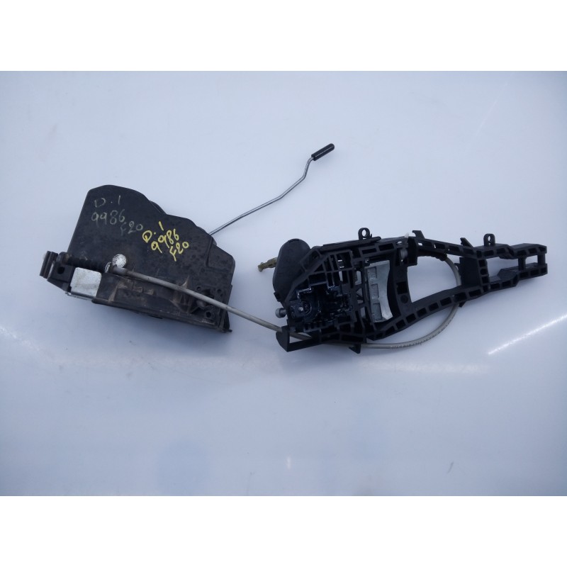 Recambio de cerradura puerta delantera izquierda para bmw serie 1 lim. (f20) 118d referencia OEM IAM   