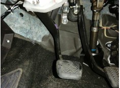 Recambio de pedal embrague para toyota auris active referencia OEM IAM   