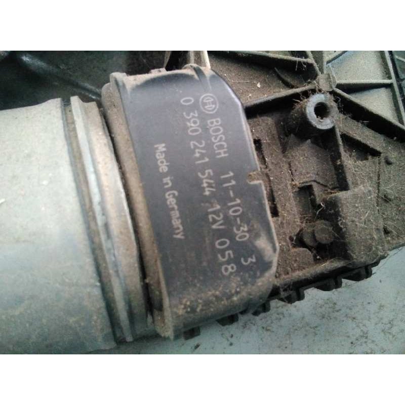 Recambio de motor limpia delantero para dacia sandero laureate referencia OEM IAM 0390241544  