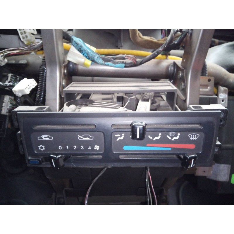 Recambio de mando calefaccion / aire acondicionado para nissan terrano/terrano.ii (r20) elegance referencia OEM IAM   