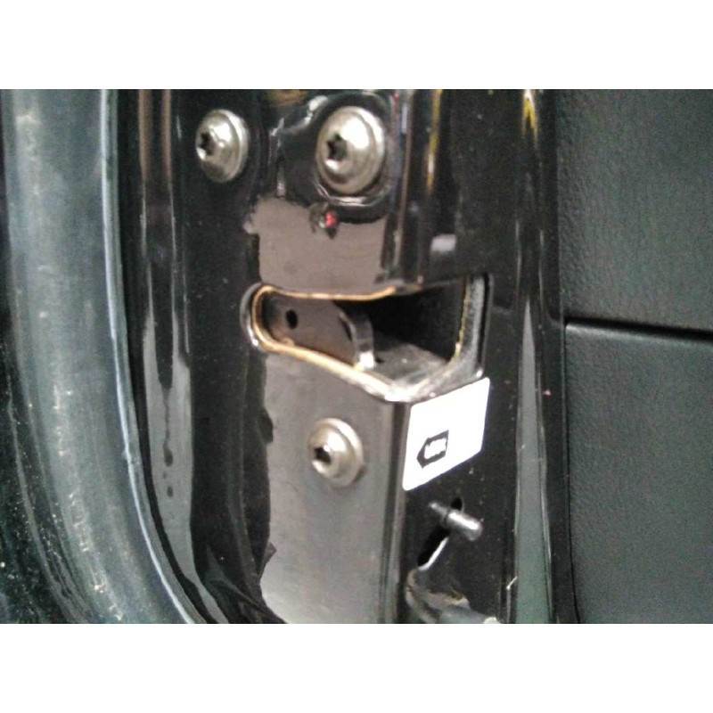 Recambio de cerradura puerta trasera izquierda para ssangyong actyon 200 xdi 4wd limited referencia OEM IAM   