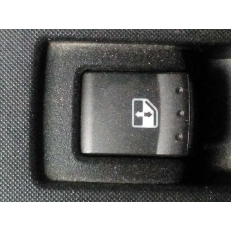 Recambio de mando elevalunas trasero izquierdo para ssangyong actyon 200 xdi 4wd limited referencia OEM IAM   