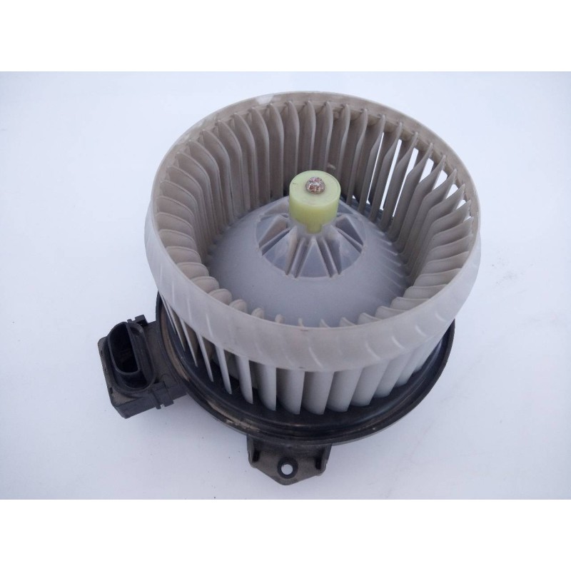 Recambio de ventilador calefaccion para toyota yaris city referencia OEM IAM   