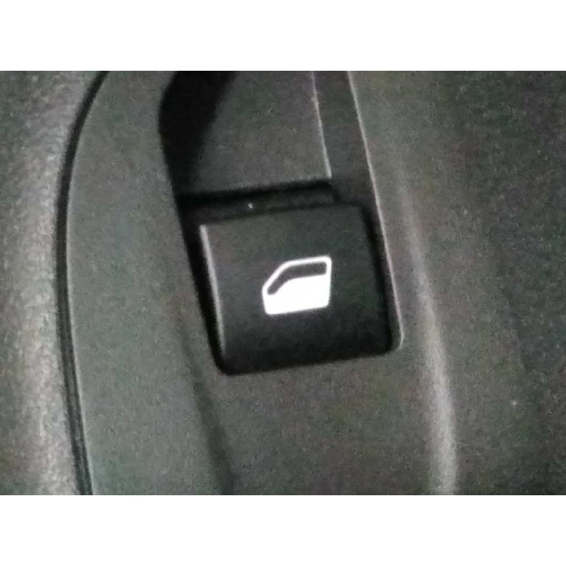 Recambio de mando elevalunas trasero derecho para opel crossland x opel 2020 referencia OEM IAM   