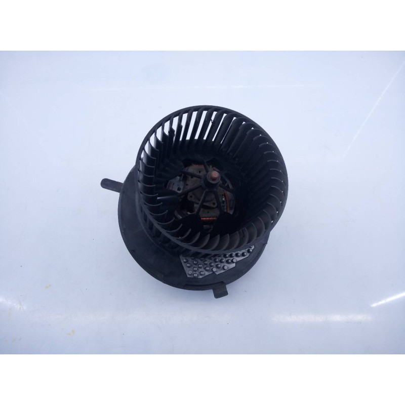 Recambio de ventilador calefaccion para volkswagen tiguan (5n2) sport 4motion bluemotion referencia OEM IAM 3C1820015AB 3C090752